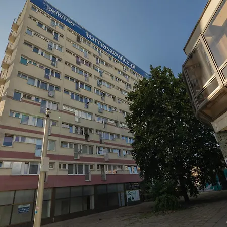 Wyjatkowy Apartament Dla Czterech Gosci W Centrum Szczecina By Rent Like Appartement Szczecin
