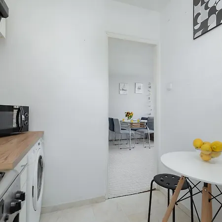 Wyjatkowy Apartament Dla Czterech Gosci W Centrum Szczecina By Rent Like *